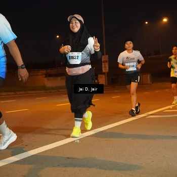 Runner Photo 7243026