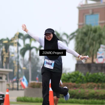 Runner Photo 7243034