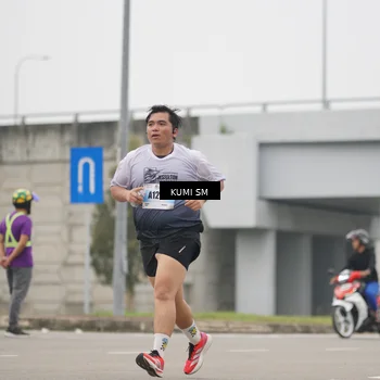 Runner Photo 7243054