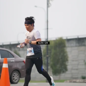 Runner Photo 7243058