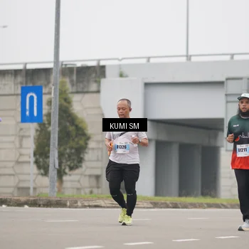 Runner Photo 7243062