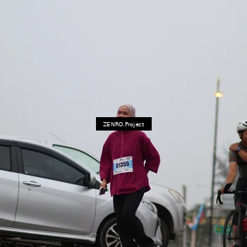 Runner Photo 7243075
