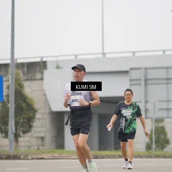 Runner Photo 7243102