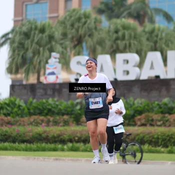 Runner Photo 7243104