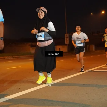 Runner Photo 7243105