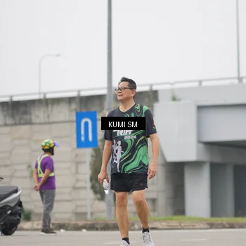Runner Photo 7243108
