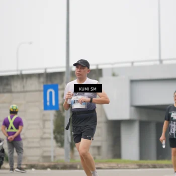 Runner Photo 7243119