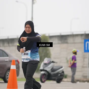 Runner Photo 7243142