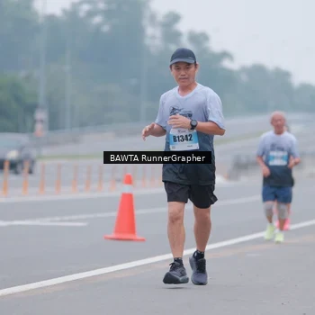 Runner Photo 7243160