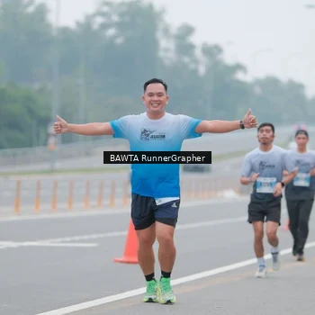 Runner Photo 7243161