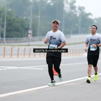 Runner Photo 7243175