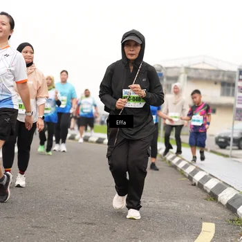 Runner Photo 7243180