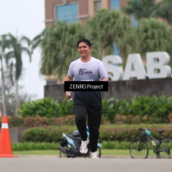 Runner Photo 7243182