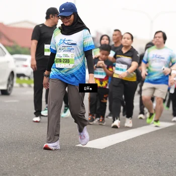 Runner Photo 7243266