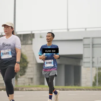 Runner Photo 7243299