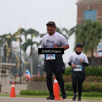 Runner Photo 7243319