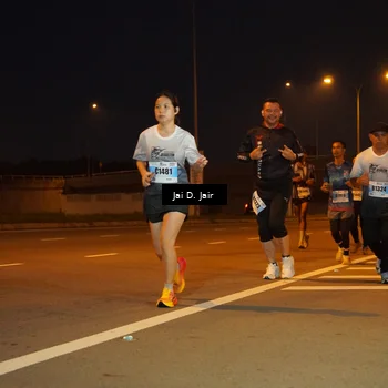 Runner Photo 7243329
