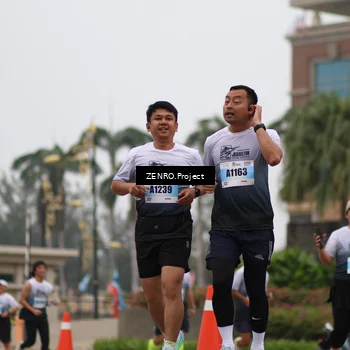Runner Photo 7243334