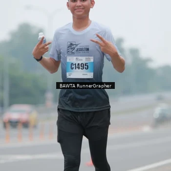 Runner Photo 7243342
