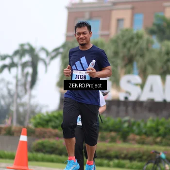 Runner Photo 7243351