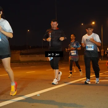 Runner Photo 7243359