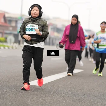 Runner Photo 7243365