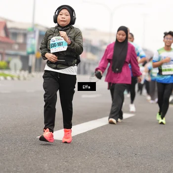 Runner Photo 7243372