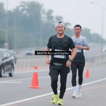 Runner Photo 7243375