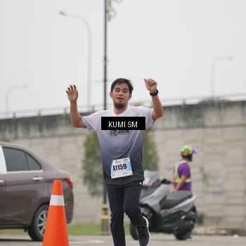 Runner Photo 7243381