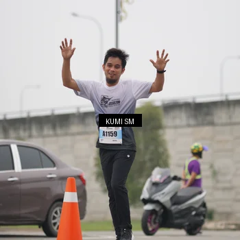 Runner Photo 7243384