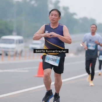 Runner Photo 7243409