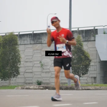 Runner Photo 7243416
