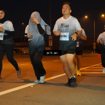 Runner Photo 7243470