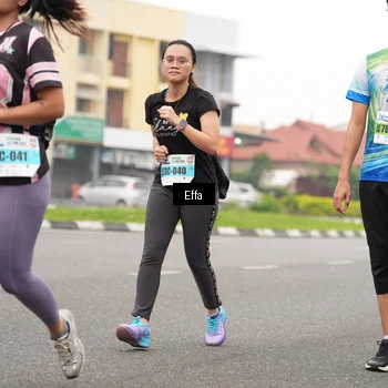 Runner Photo 7243474