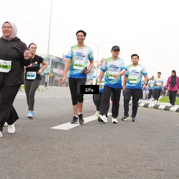 Runner Photo 7243492