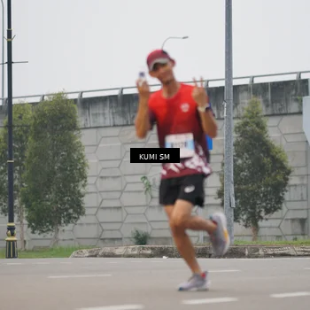 Runner Photo 7243537