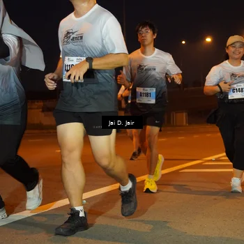 Runner Photo 7243548