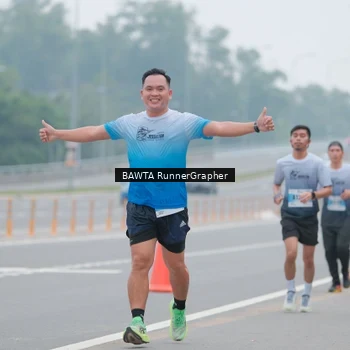 Runner Photo 7243563