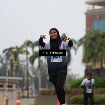 Runner Photo 7243595