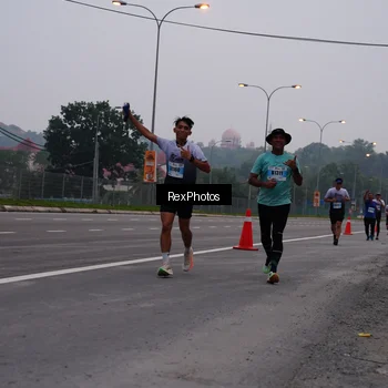 Runner Photo 7243606