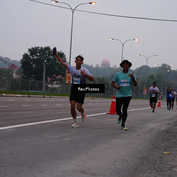 Runner Photo 7243627