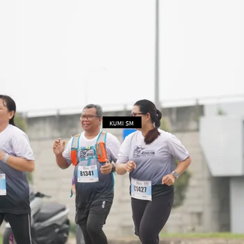 Runner Photo 7243643