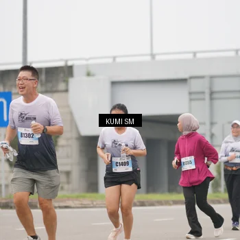 Runner Photo 7243672