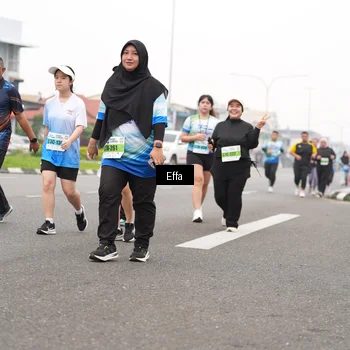 Runner Photo 7243680