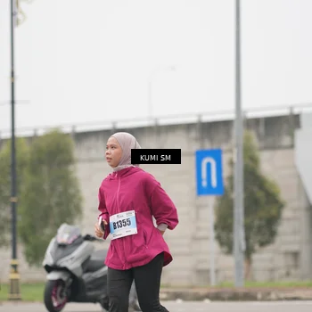 Runner Photo 7243699