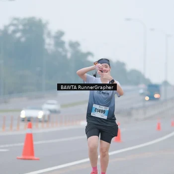 Runner Photo 7243711