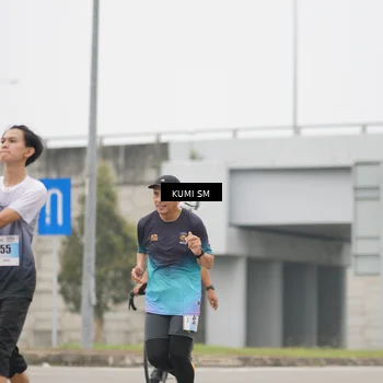 Runner Photo 7243748