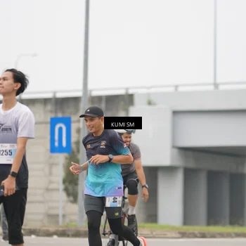 Runner Photo 7243750