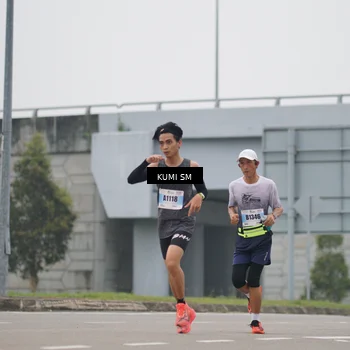 Runner Photo 7243755