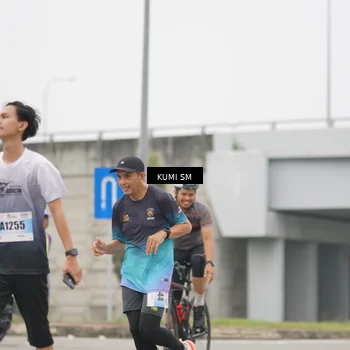 Runner Photo 7243757